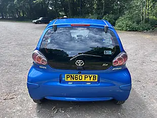 Used 2010 Toyota Aygo Blue Blue - Interior and Exterior details 4