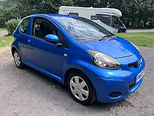 Used 2010 Toyota Aygo Blue Blue - Interior and Exterior details 7