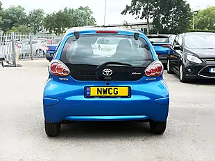 Used 2010 Toyota Aygo Blue Blue - Interior and Exterior details 6