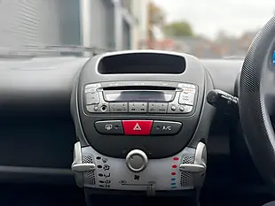 Used 2010 Toyota Aygo Blue Blue - Interior and Exterior details 16