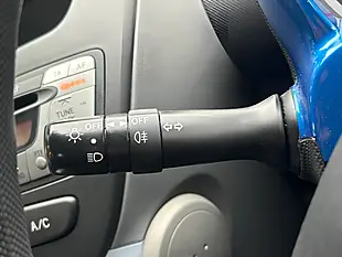 Used 2010 Toyota Aygo Blue Blue - Interior and Exterior details 17