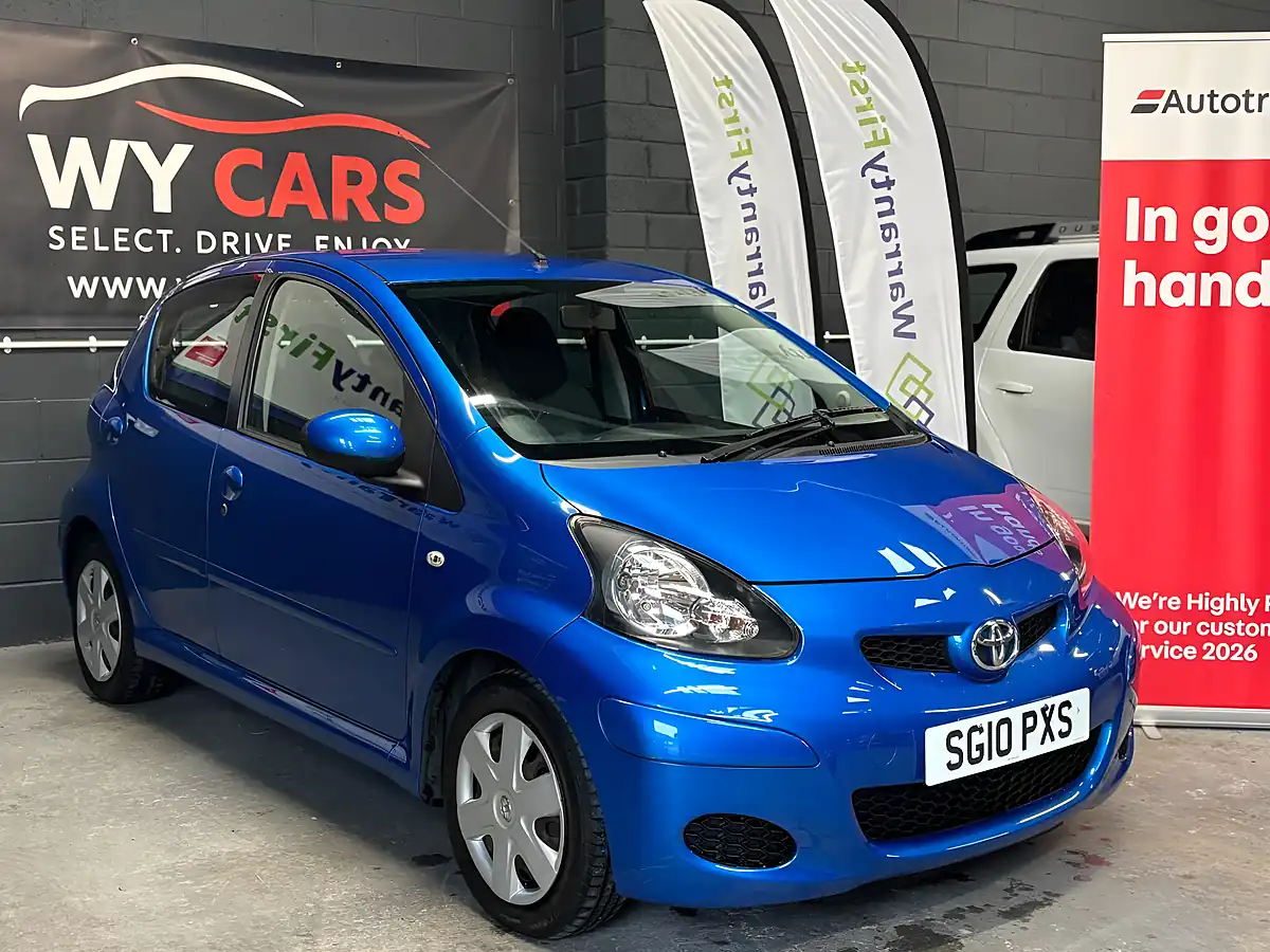 Used 2010 Toyota Aygo Blue Blue - Interior and Exterior details 7