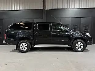 Used 2010 Toyota Hi-Lux HL3 Black - Interior and Exterior details 4