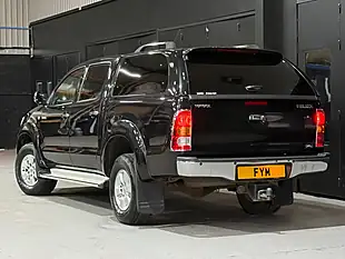 Used 2010 Toyota Hi-Lux HL3 Black - Interior and Exterior details 5