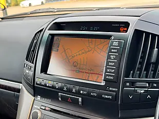 Used 2010 Toyota Land Cruiser Black - Interior and Exterior details 19