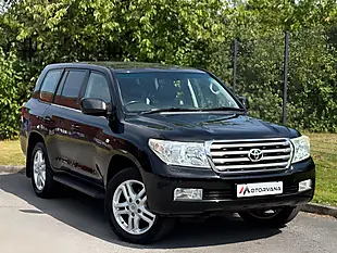 Used 2010 Toyota Land Cruiser Black - Interior and Exterior details 2