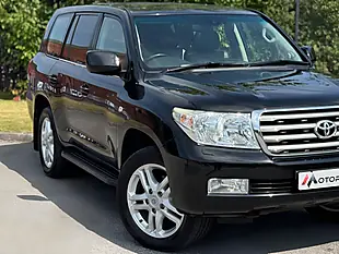 Used 2010 Toyota Land Cruiser Black - Interior and Exterior details 9