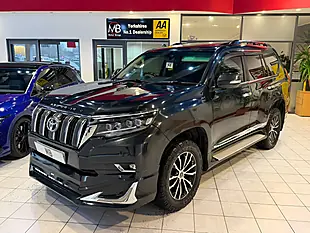 Used 2010 Toyota Land Cruiser LC5 Blue - Interior and Exterior details 4