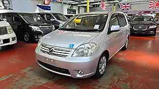 Used 2010 Toyota Raum Lift Mobility Chair Silver - Interior and Exterior details 6