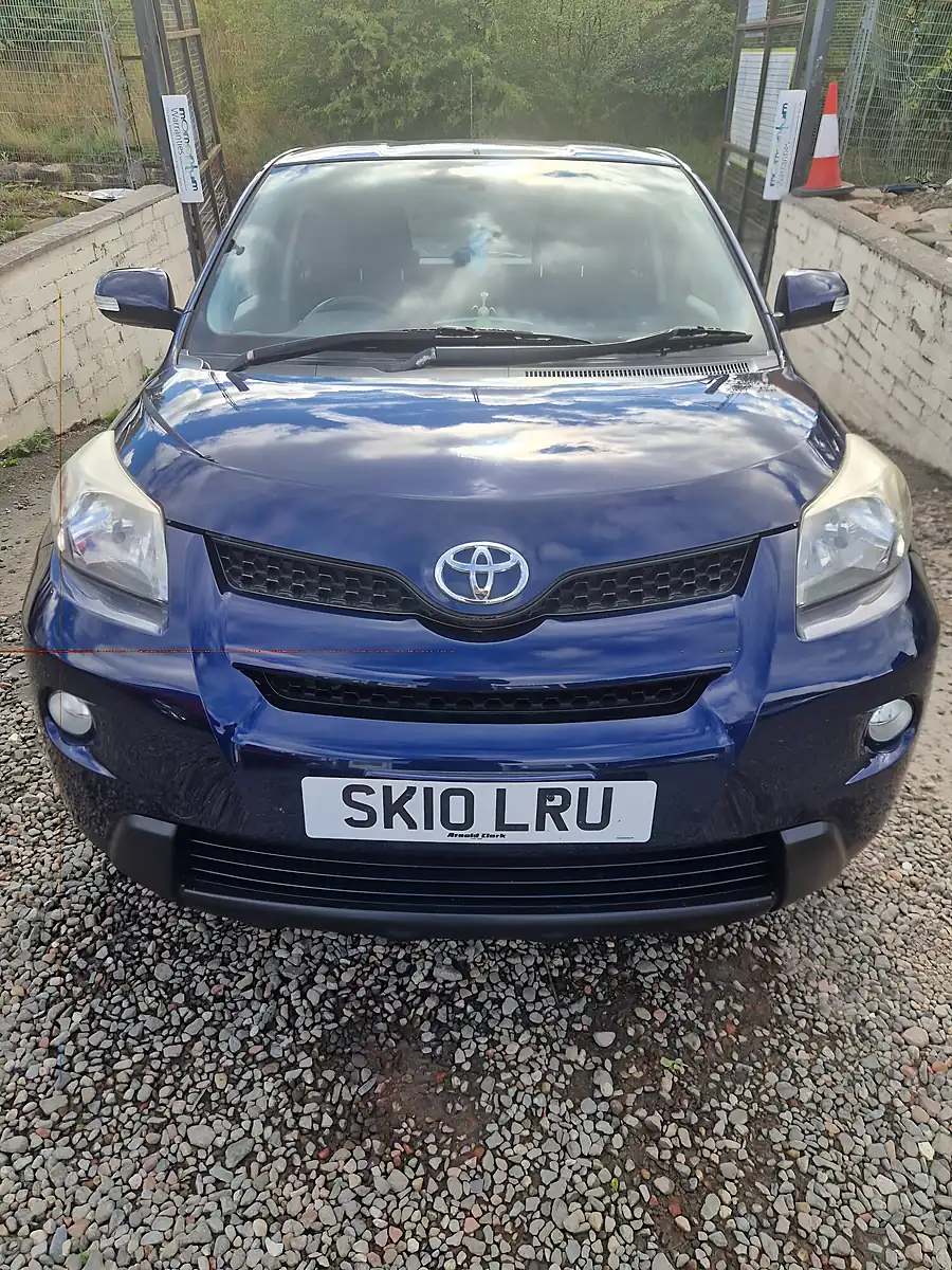 Used 2010 Toyota Urban Cruiser 5dr 2WD Blue - Front View