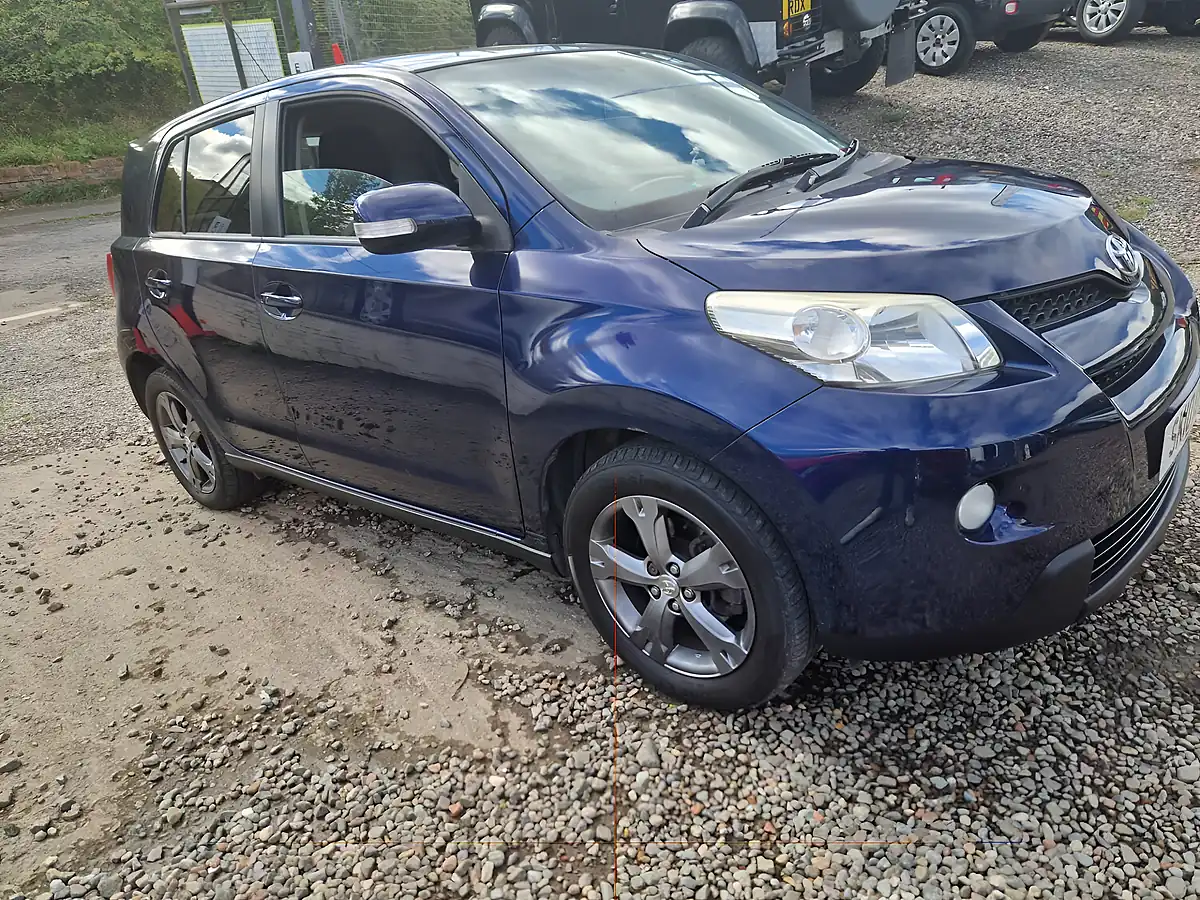 Used 2010 Toyota Urban Cruiser 5dr 2WD Blue - Interior and Exterior details 5