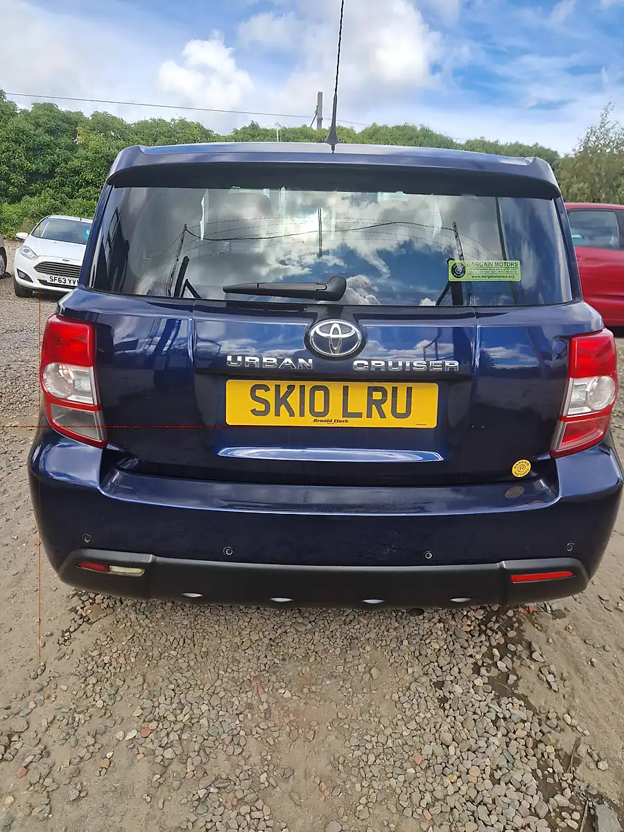 Used 2010 Toyota Urban Cruiser 5dr 2WD Blue - Interior and Exterior details 8