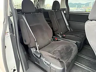 Used 2010 Toyota Vellfire Z Platinum Selection (7 Seater) White - Interior and Exterior details 14