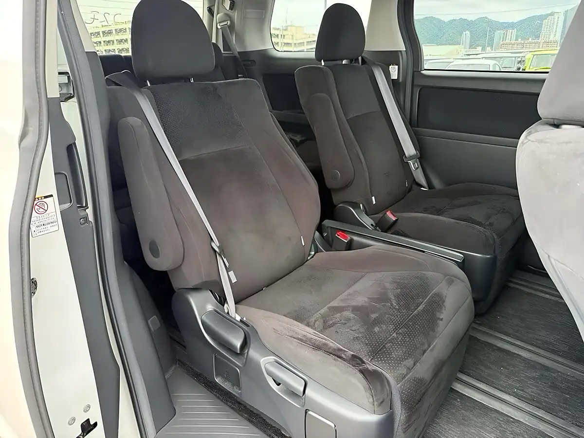 Used 2010 Toyota Vellfire Z Platinum Selection (7 Seater) White - Interior and Exterior details 14