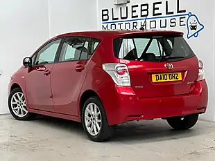 Used 2010 Toyota Verso T Spirit Red - Interior and Exterior details 4