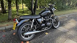 Used 2010 Triumph Bonneville Black - Interior and Exterior details 4