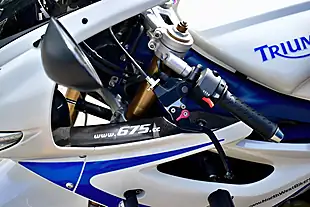 Used 2010 Triumph Daytona 675 Super Sports White - Interior and Exterior details 17