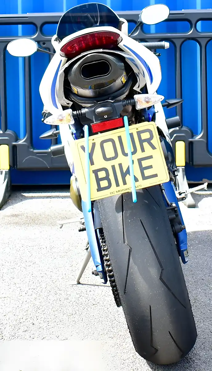 Used 2010 Triumph Daytona 675 Super Sports White - Interior and Exterior details 7