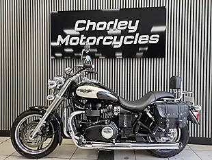 Used 2010 Triumph Speed Master Black/White - Interior and Exterior details 2