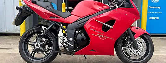 2010 Triumph Sprint ST 1050