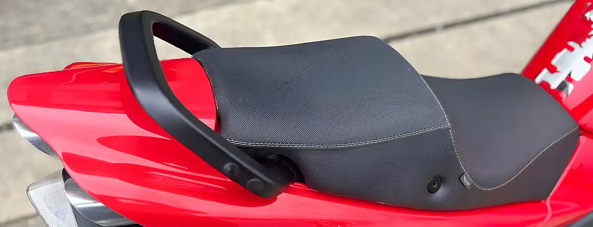 Used 2010 Triumph Sprint ST - Interior and Exterior details 6