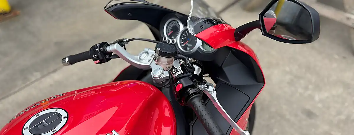 Used 2010 Triumph Sprint ST - Interior and Exterior details 9
