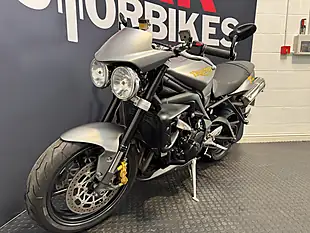 Used 2010 Triumph Street Triple 675 - Interior and Exterior details 15