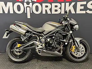Used 2010 Triumph Street Triple 675 - Interior and Exterior details 3