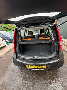Used 2010 Vauxhall Agila - Interior and Exterior details 8