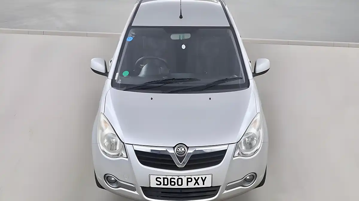 Used 2010 Vauxhall Agila S Silver - Interior and Exterior details 2
