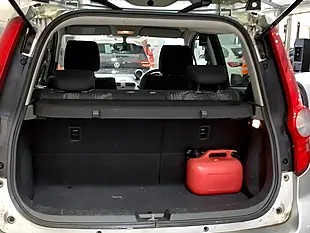 Used 2010 Vauxhall Agila S Silver - Interior and Exterior details 7