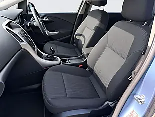 Used 2010 Vauxhall Astra Exclusiv Blue - Interior and Exterior details 8