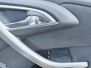 Used 2010 Vauxhall Astra Exclusiv Silver - Interior and Exterior details 14