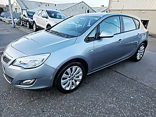 Used 2010 Vauxhall Astra Exclusiv Silver - Interior and Exterior details 6