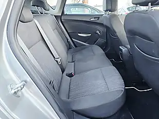 Used 2010 Vauxhall Astra Exclusiv Silver - Interior and Exterior details 8