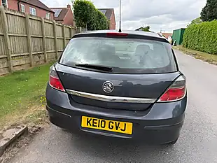 Used 2010 Vauxhall Astra Life Metro Blue - Interior and Exterior details 5