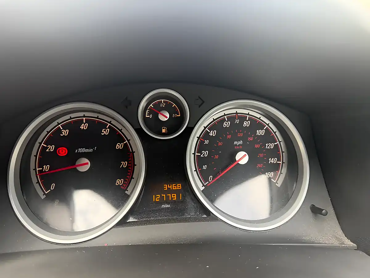 Used 2010 Vauxhall Astra Sri Blue - Interior and Exterior details 19