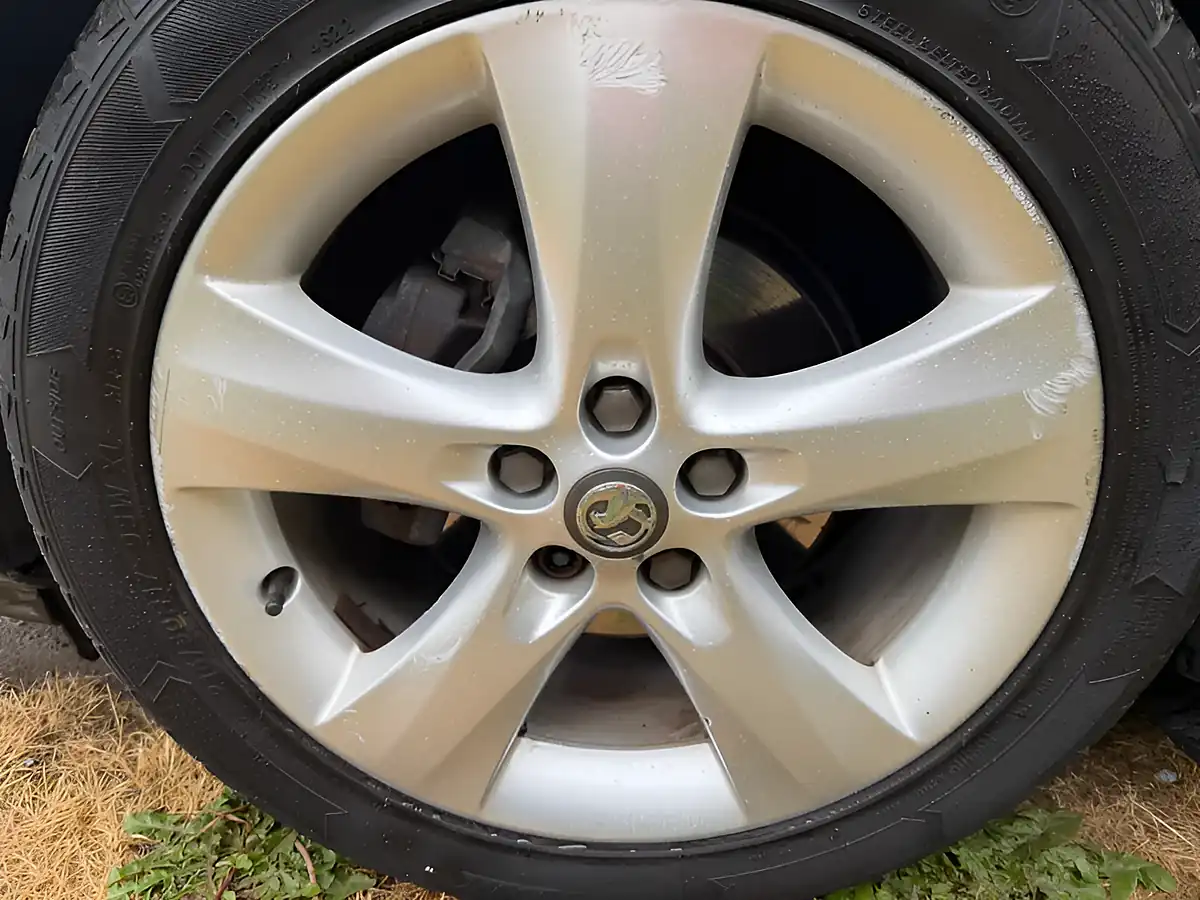 Used 2010 Vauxhall Astra Sri Light Blue - Interior and Exterior details 9