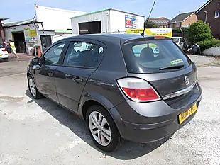 Used 2010 Vauxhall Astra Sxi Grey - Interior and Exterior details 5