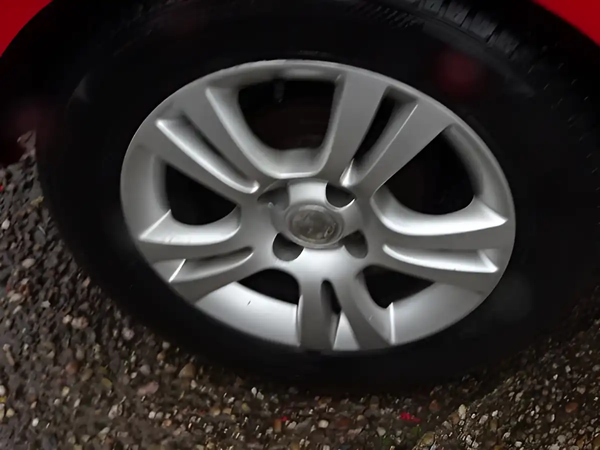 Used 2010 Vauxhall Corsa Energy Red - Interior and Exterior details 13