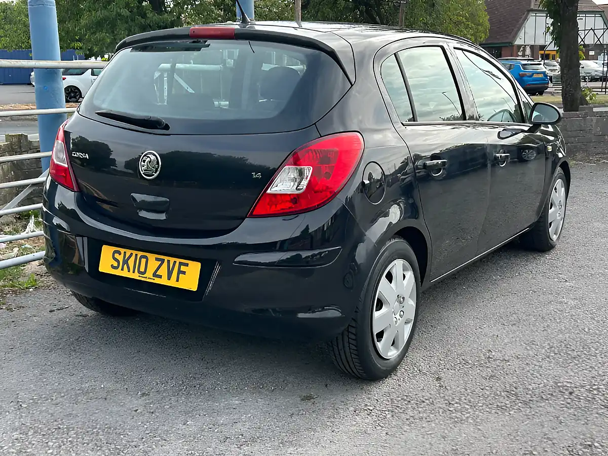 Used 2010 Vauxhall Corsa Exclusiv Black - Interior and Exterior details 4