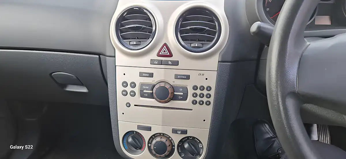 Used 2010 Vauxhall Corsa S Grey - Interior and Exterior details 19