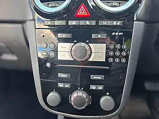 Used 2010 Vauxhall Corsa Se Black - Interior and Exterior details 16