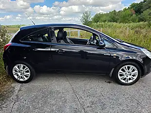 Used 2010 Vauxhall Corsa Se Black - Interior and Exterior details 6