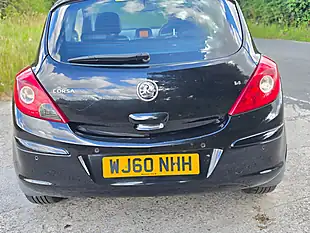Used 2010 Vauxhall Corsa Se Black - Interior and Exterior details 7