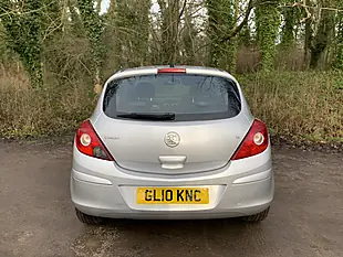 Used 2010 Vauxhall Corsa Se Silver - Interior and Exterior details 6