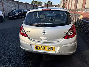 Used 2010 Vauxhall Corsa Se Silver - Interior and Exterior details 5