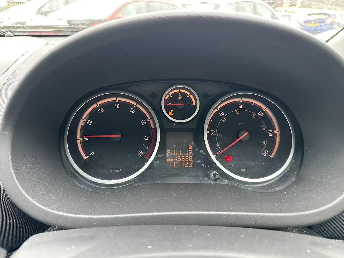 Used 2010 Vauxhall Corsa Sxi Blue - Interior and Exterior details 15