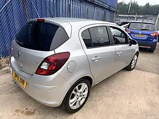 Used 2010 Vauxhall Corsa Sxi Silver - Interior and Exterior details 11