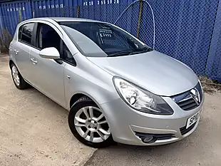 Used 2010 Vauxhall Corsa Sxi Silver - Interior and Exterior details 2